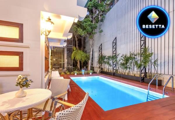 URGENT Private Luxury Pool Villa for RENT near BTS / MRT 400 sqm. Private Pool Villa House